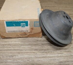 GM 3905995 Camaro Corvette Nova Chevelle 1955-68 Water Pump Pulley Single Groove