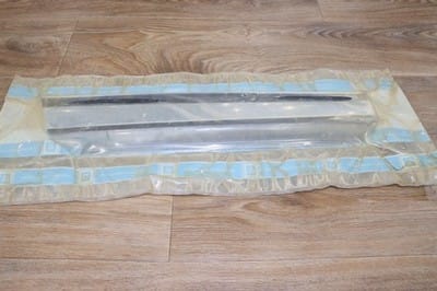 s-l400 NOS GM 9634245 CHEVROLET Caprice 1977-1979 LOWER REAR QUARTER PANEL LH MOULDING - Image 2