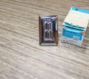 NOS GM Switch w/escutcheon f/d window Chevrolet Malibu 78-81 GM 2004394