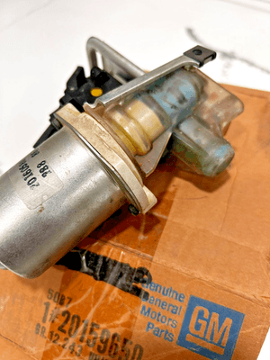 s-l400 GM NOS 1980-1989 CADILLAC FLEETWOOD BROUGHAM & BUICK TRUNK PULL DOWN MOTOR 3 PIN - Image 3