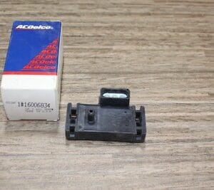 GM NOS Buick Cadillac Pontiac Caprice Olds 307 305 350  Map Sensor GM 16006835
