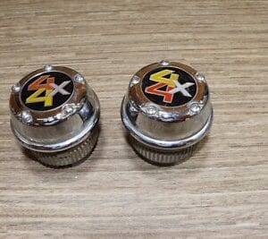 NOS GM 14056193 Kit Automatic 4X4 Hubs For Dana Axles GMC 35 CHEVY 30