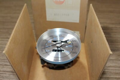 s-l400 NOS GM 77-80 Speedometer Odometer Gauge 1977-1980 Buick Electra GM 25019060 - Image 2