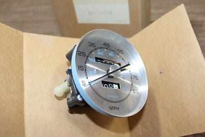 s-l400 NOS GM 77-80 Speedometer Odometer Gauge 1977-1980 Buick Electra GM 25019060 - Image 3