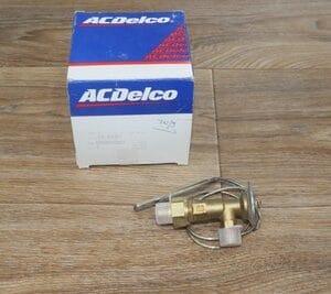 GM 88959387 Valve Asm