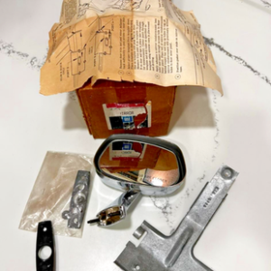 GM  NOS Outside Manual Mirror Caprice & Pontiac & Olds 80-85 RH