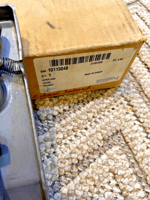 s-l400 GM 10113048 Lever Assembly Parking Brake 1991-1996 Buick Chevrolet Caprice OLDS - Image 4