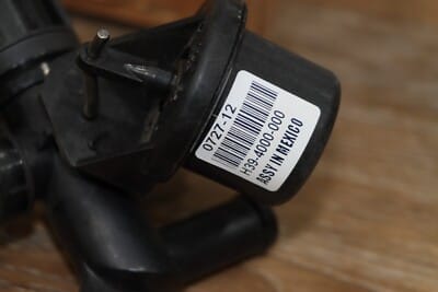 s-l400 GM 15722834 Valve Assembly Heater Water Bypass 96-005 GMC Safari Chevrolet Astro - Image 5