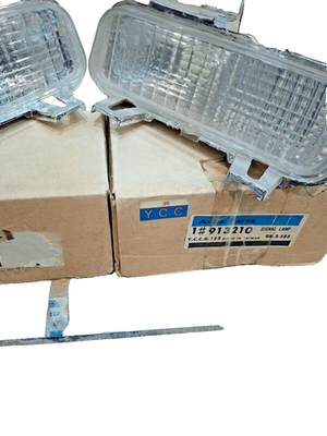 s-l400 NOS 77-79 Caprice Impala Kit L-R Bumper Parking Turn Signal Lamp Set 913210-09 - Image 2