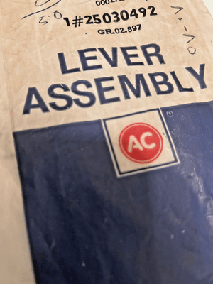 s-l400 NOS GM 1978 1980 IMPALA 79 CORVETTE 2nd DESIGN CRUISE CONTROL LEVER GM#25030492 - Image 3