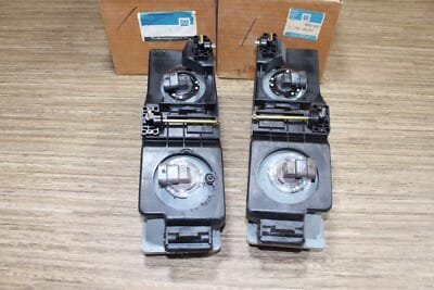 s-l400 NOS GM 16515827-28 Kit Driver Side Headlamp LH-RH GMC Chevy Cadillac 1990-2000 - Image 2