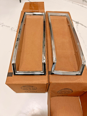 NOS GM 80-84 Oldsmobile Nintey-Eight Taillights Bezel Set 5934192 5934191 NEW NOS GM 80-84 Oldsmobile Nintey-Eight Taillights Bezel Set 5934192 5934191 NEW