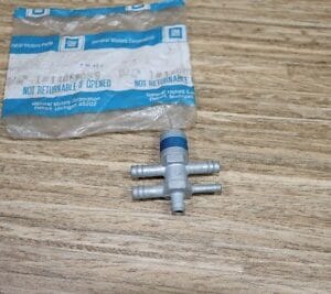 NOS GM 14069089 Fitting