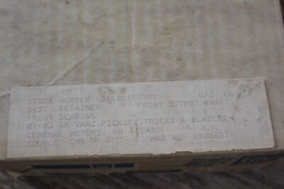 s-l400 NOS GM69-91 Chevy 4WD Pickup Transfer Case Front Output Shaft Retainer GM#465482 - Image 4