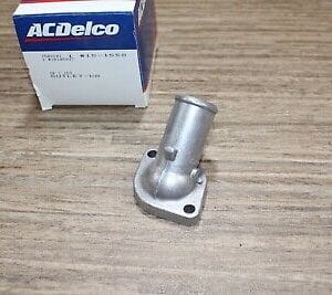NOS GM 10105937 Thermostat Housing Chevrolet Astro GMC Safari 1990-2005