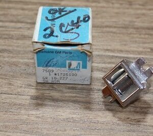 GM NOS 1976-79 Buick Riviera Electra Power Window Switch GM 1725100