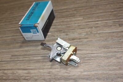 s-l400 NOS GM 328239 1973-83 GMC Chevrolet Pickup NOS A/C Evaporator and Blower Switch - Image 3