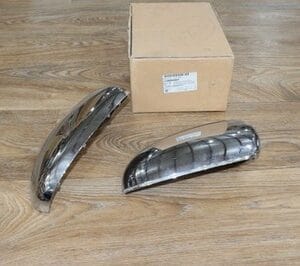 GM 96888837 Holden New LH & RH Door Chrome Mirror Rear Cover to suit JG JH Cruze