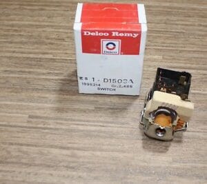 NOS GM 1995214 HEADLAMP SWITCH