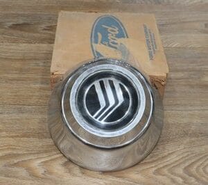 FORD Mercury Grand Marquis 1980-1991 Turbine Wheel Center Cap Dog Dish Genuine
