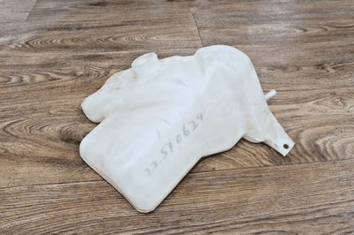 s-l400 NOS GM 22510624 Reservoir Assembly Coolant Recovery 1982-1990 Buick Oldsmobile - Image 2