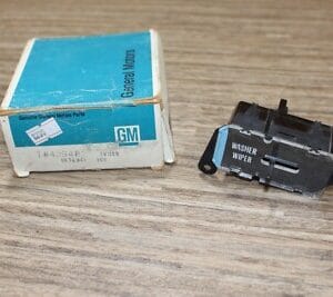 NOS GM 459482 GMC Chevrolet Pick Up 1978-83 Windshield Wiper Switch