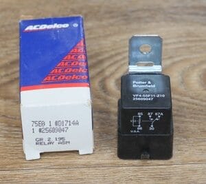 NOS GM 25609047 / D1714A Blower Motor Relay 1977-2008 CADILLAC CHEVROLET