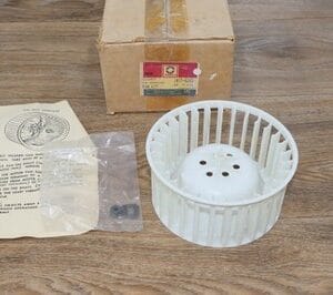 NOS GM 3094155 Fan Kit Chevrolet GMC Cadillac Buick Olds Pontiac 1963-1996