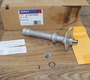 NOS GM 10472052 Housing