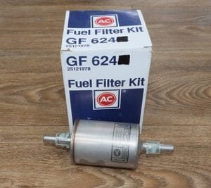 NOS GM 25121978 Filter Fuel 1994-1996 Chevrolet Cadillac Buick GF 624