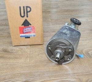 NOS GM 26037445 Pump Assembly Power Steering 1992-1995 Chevrolet GMC C/K Blazer