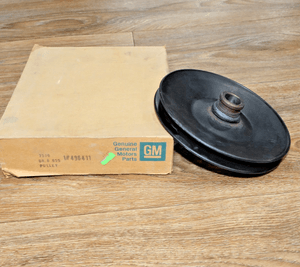 NOS GM 496411 power steering pulley 301 455 V8 Pontiac Buick Olds Chevy 1971-81