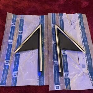 NOS GM Chevrolet Caprice Front Left & Right Quarter Glass Molding Black