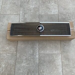 NOS GM Grille Buick Electra GM 25525167