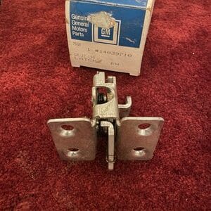 NOS GM Jimmy Blazer Latch Lock GM 14039710