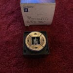 NOS GM 1992-1999 Buick LeSabre Power Side View Mirror Switch Control 25554276