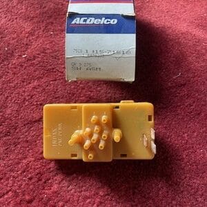 NOS NEW GM A/C MASTER VACUUM SWITCH 470333  15-71518 GMC TRUCK NOVA CAMARO