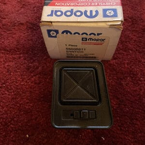 NOS Jeep Cherokee XJ 84-96 OEM Electric Door Mirror Switch Remote Power 56000911