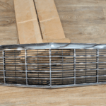 NOS GM 25606727 Grille Assembly