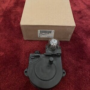 NOS GM GMC  Chevy Truck Under Hood Trouble Light 15528774 - 15685571