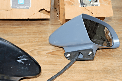 s-l400 NOS GM 12340650 / GM 999103 Caprice 86-90 & Pontiac 88-89 RH-LH Mirror Package - Image 2