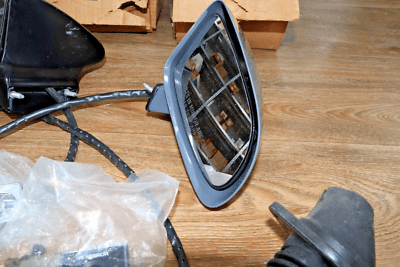 s-l400 NOS GM 12340650 / GM 999103 Caprice 86-90 & Pontiac 88-89 RH-LH Mirror Package - Image 3