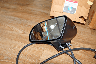 s-l400 NOS GM 12340650 / GM 999103 Caprice 86-90 & Pontiac 88-89 RH-LH Mirror Package - Image 4