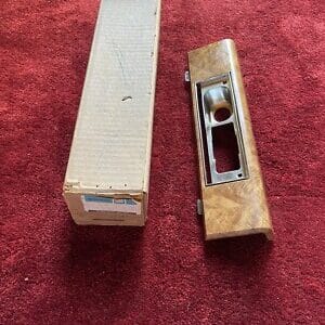NOS GM DOOR ARMREST WOODGRAIN TRIM COVER 20146185 - 20146155