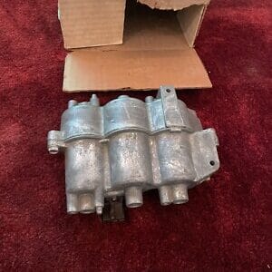 NOS Cadillac Seat trans. 20009303 Six Way