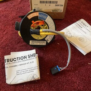 NOS GM CHEVROLET MALIBU CUTLASS SENSOR 26051914 - 26087358