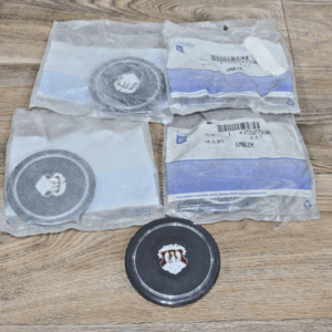 NOS GM 25527330 SET Wheel Trim Emblem Assembly 1985-1988 Oldsmobile 98