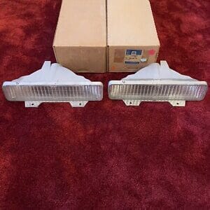 NOS Oldsmobile Front Bumper Turn Signal Set  5931818  5931817