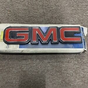 NOS GMC Grille Emblem b-10 Brazilian 93234161