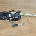 GM 22143612 GM 22127369 power antenna NEW